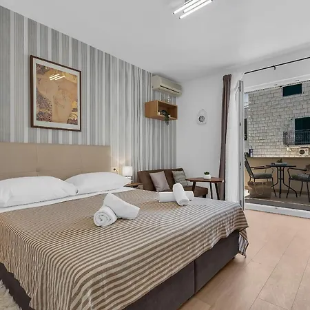 Rafael Apartament Makarska