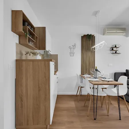 Rafael Apartament Makarska