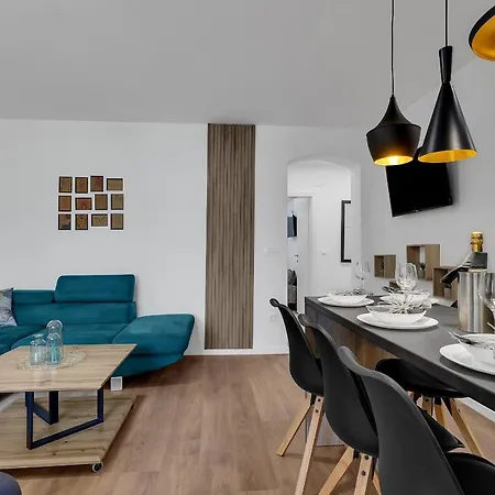 Rafael Apartman Makarska
