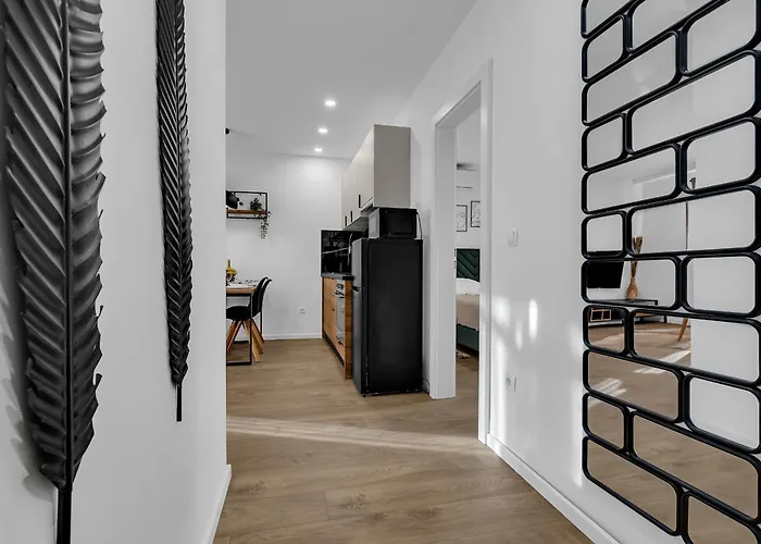 Rafael Apartment Makarska